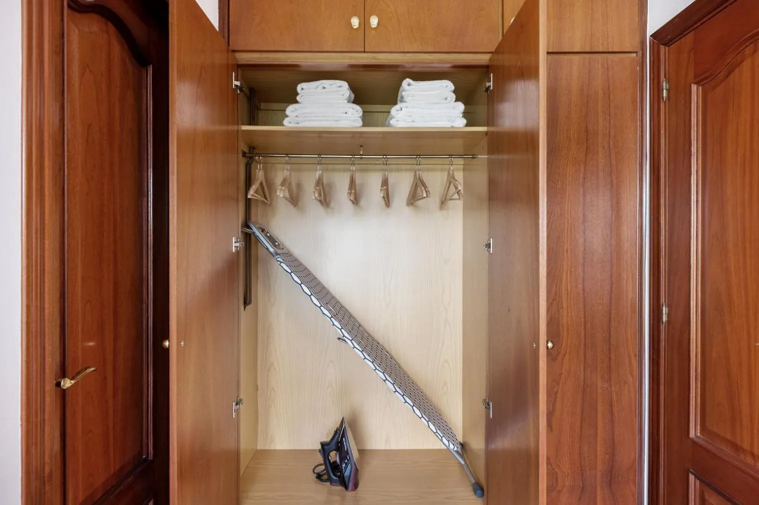 Galvany 3Br Apartment W Balcony Bcn-98 Barcelona